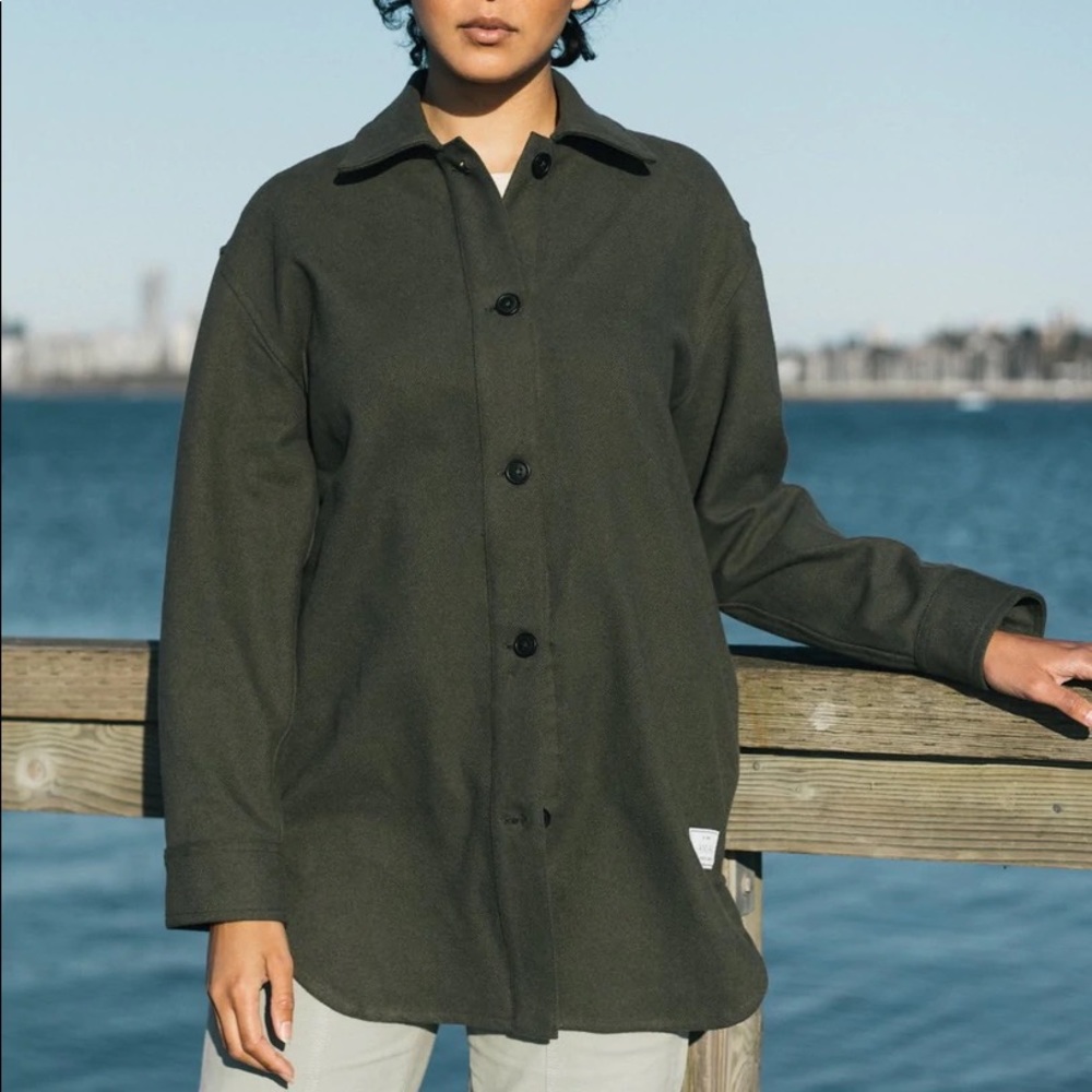 Anian Painters Coat in Olive